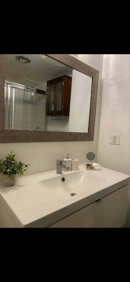 Cozy Vancouver Condo Eksteriør bilde